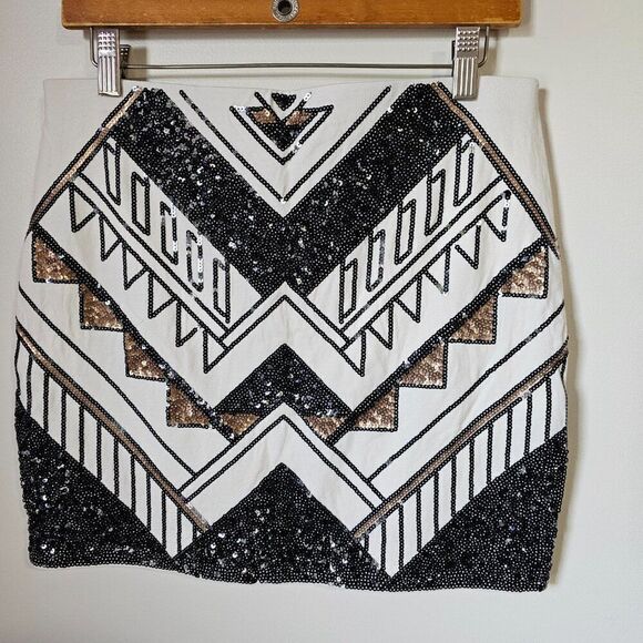 EUC EXPRESS SEQUINED MINI SKIRT GEOMETRIC PATTERN SIZE M - Picture 2 of 14
